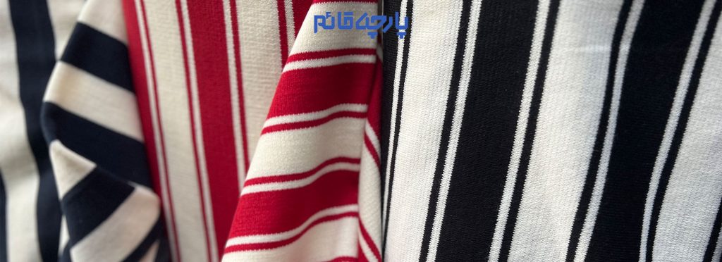 بافت مشکی و پارچه بافت قرمز از نمای نزدیک پارچه قائم