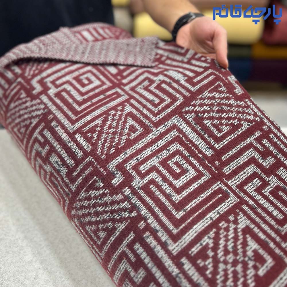 اگر به دنبال خاص ترین و کم یاب ترین پارچه پاییزه و زمستانه هستید حتما پارچه های بافت مجموعه پارچه قائم را دنبال کنین .