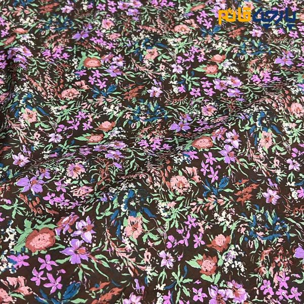 پارچه بهاره و تابستانه وال طرحدار کره زمینه قهوه ای سوخته گل ریز رنگی رنگی