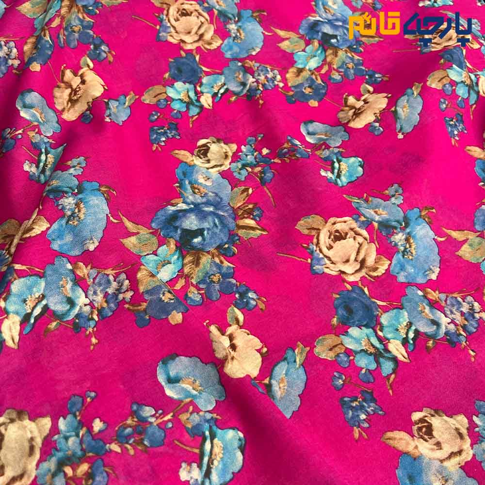 پارچه بهاره و تابستانه وال طرحدار کره طرح گل رز کرم زمینه سرخابی