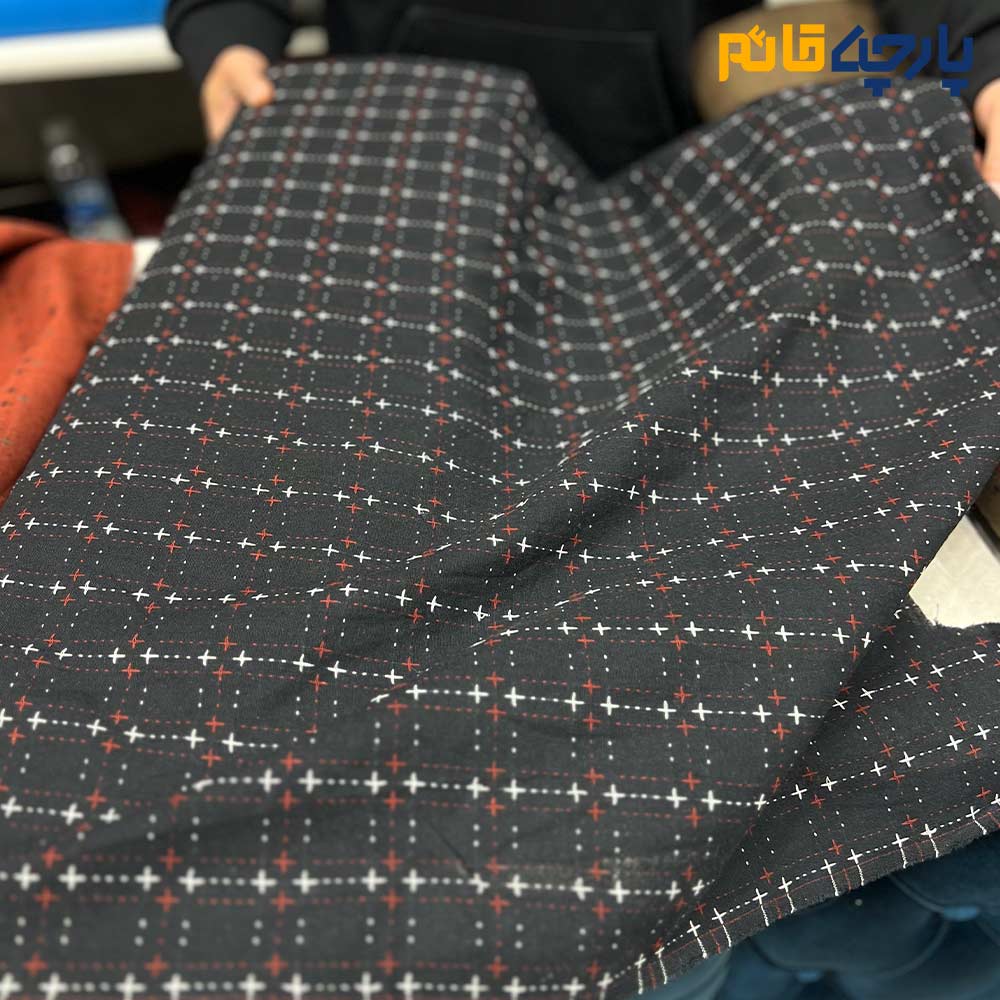 پارچه بهاره تابستانه لینن طرحدار کوک دوزی ۲ رو رنگ مشکی عرض ۱۵۰