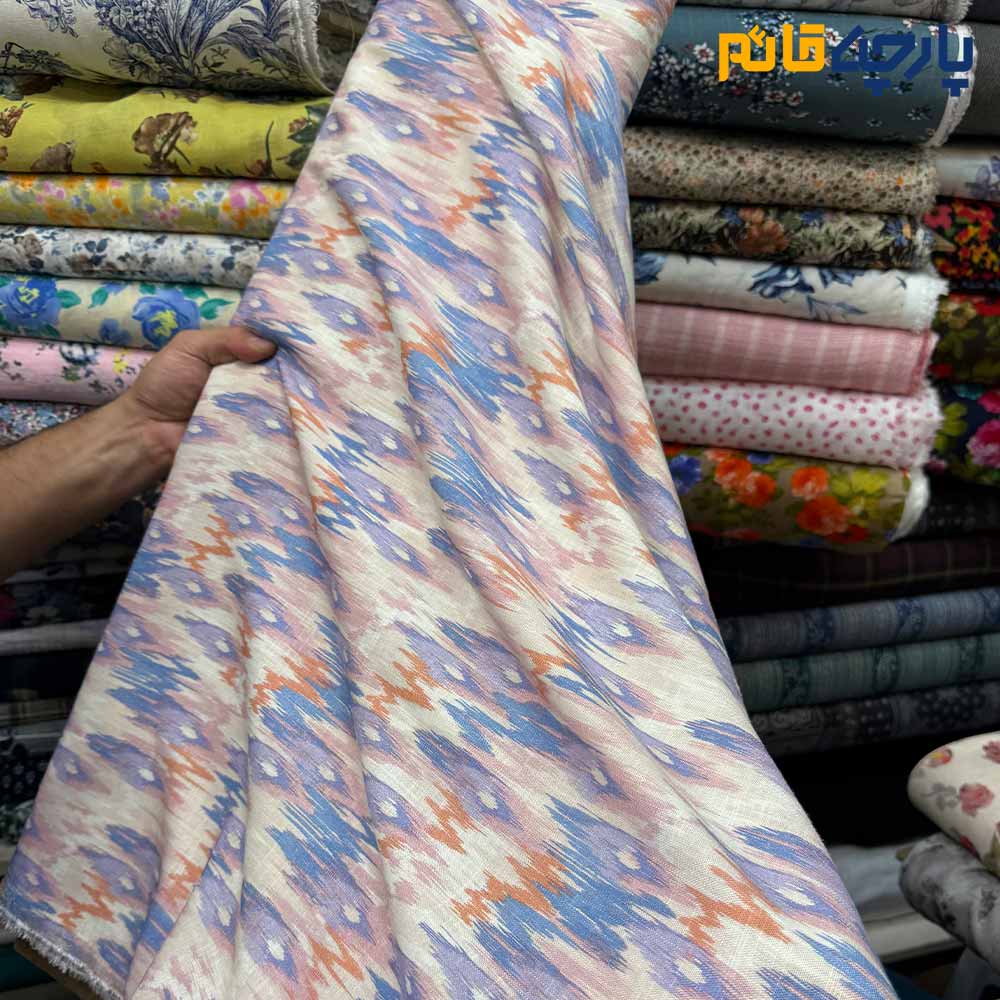 پارچه بهاره تابستانه لینن طرحدار ایتالیایی زمینه کرم شیری گل ریز