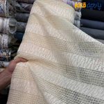 پارچه مجلسی دانتل ایتالیایی طرخ خطی خاص رنگ شیری