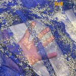 پارچه مجلسی تور کتان ایتالیایی طرح ۳ بعدی خطی رنگ آبی کاربنی
