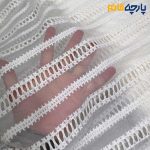 پارچه مجلسی تور کتان ایتالیایی طرح خطی رنگ سفید آفوایت