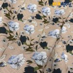 پارچه بهاره تابستانه لینن طرحدار ایتالیایی زمینه کرم صورتی روشن گل رنگی