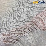 پارچه مجلسی تور کتان ایتالیایی طرح برجسته خطی شیک رنگ کرم طبیعی (نچرال)