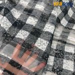 پارچه مجلسی دانتل ایتالیایی شطرنجی سفید و مشکی رباندوزی برجسته طرح گل