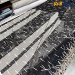 پارچه مجلسی دانتل ایتالیایی طرح ۳ بعدی و حاشیه دار رنگ مشکی و صورتی پنککی