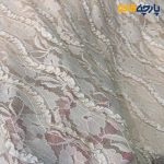 پارچه مجلسی تور کتان ایتالیایی رنگ کرم روشن طرح برجسته خطی لمه دوزی