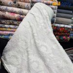 پارچه مجلسی ژاکارد پییس نخ ژاپن طرح اشکی برجسته رنگ سبز نعنایی(مینت)