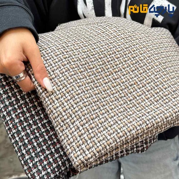 پارچه پاییزه و زمستانه شانل پشمی ایتالیایی بافت ریز لمه دار رنگ کرم روشن نسکافه ای ( موکا)