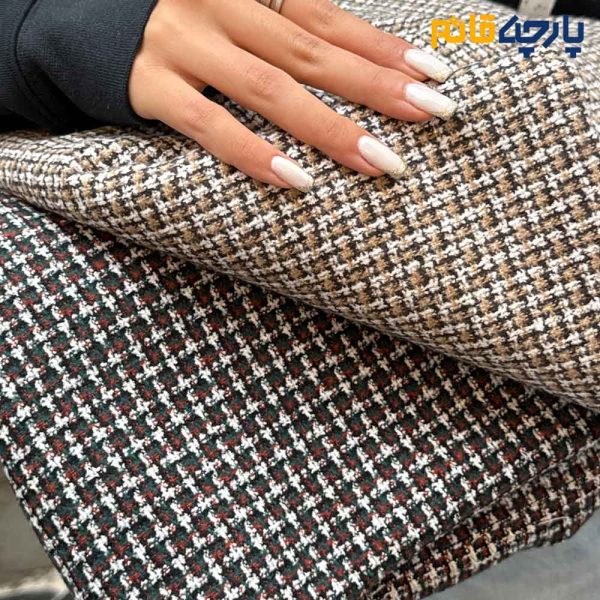 پارچه پاییزه و زمستانه شانل پشمی ایتالیایی بافت ریز لمه دار رنگ سبز یشمی