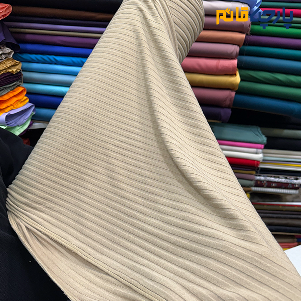 پارچه پاییزه و زمستانه بافت تریکو سبک طرح از خود برجسته میله ای رنگ کرم