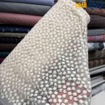 پارچه مجلسی تور کتان ایتالیایی گل شکوفه ای رنگ کرم طبیعی