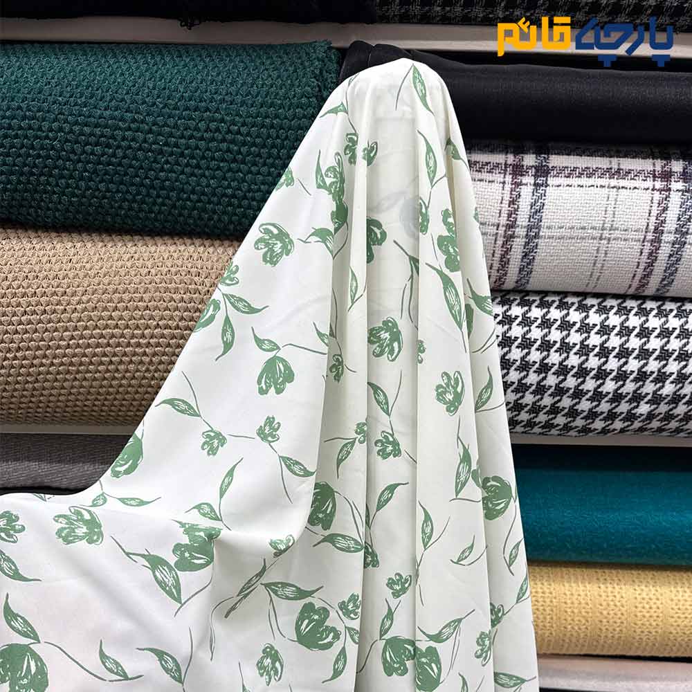 پارچه بهاره و تابستانه کرپ نخ طرحدار زمینه سفید آفوایت گل سبز نعنایی(مینت)