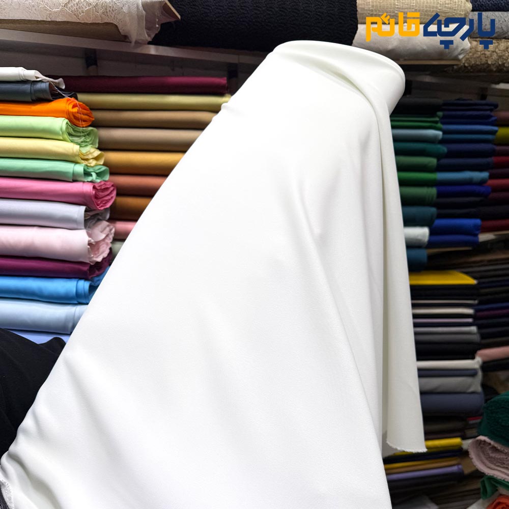 پارچه مجلسی کرپ ساده اندونزی رنگ سفید آفوایت