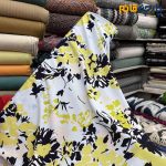 لینن طرحدار ریکو نخ ایتالیایی طرح گل و برگ زمینه آبی روشن