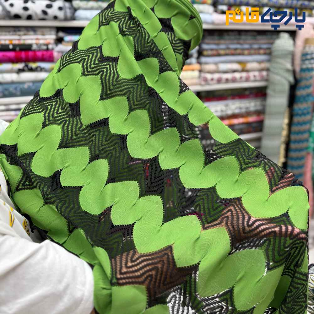 پارچه بهاره و تابستانه میسونی طرح خاص مشکی سبز روشن