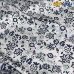 پارچه مجلسی سیلک طرحدار طرح گل داماس رنگ طوسی نقرابی